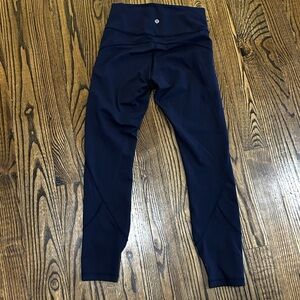 Lululemon wonder under